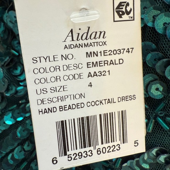 Aidan Mattox Sequin Beaded Cocktail Dress Emerald Green V Neck Long Sleeve US 4 - Picture 8 of 16